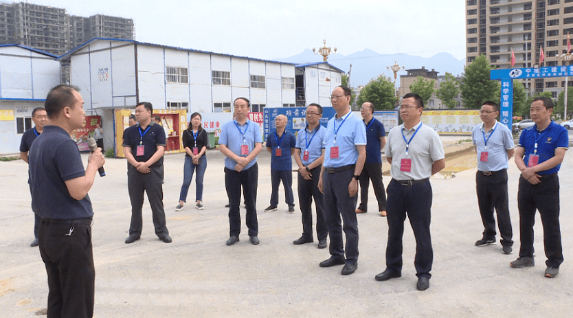 绥阳县人大常委会主任会议成员集中视察重大民生项目