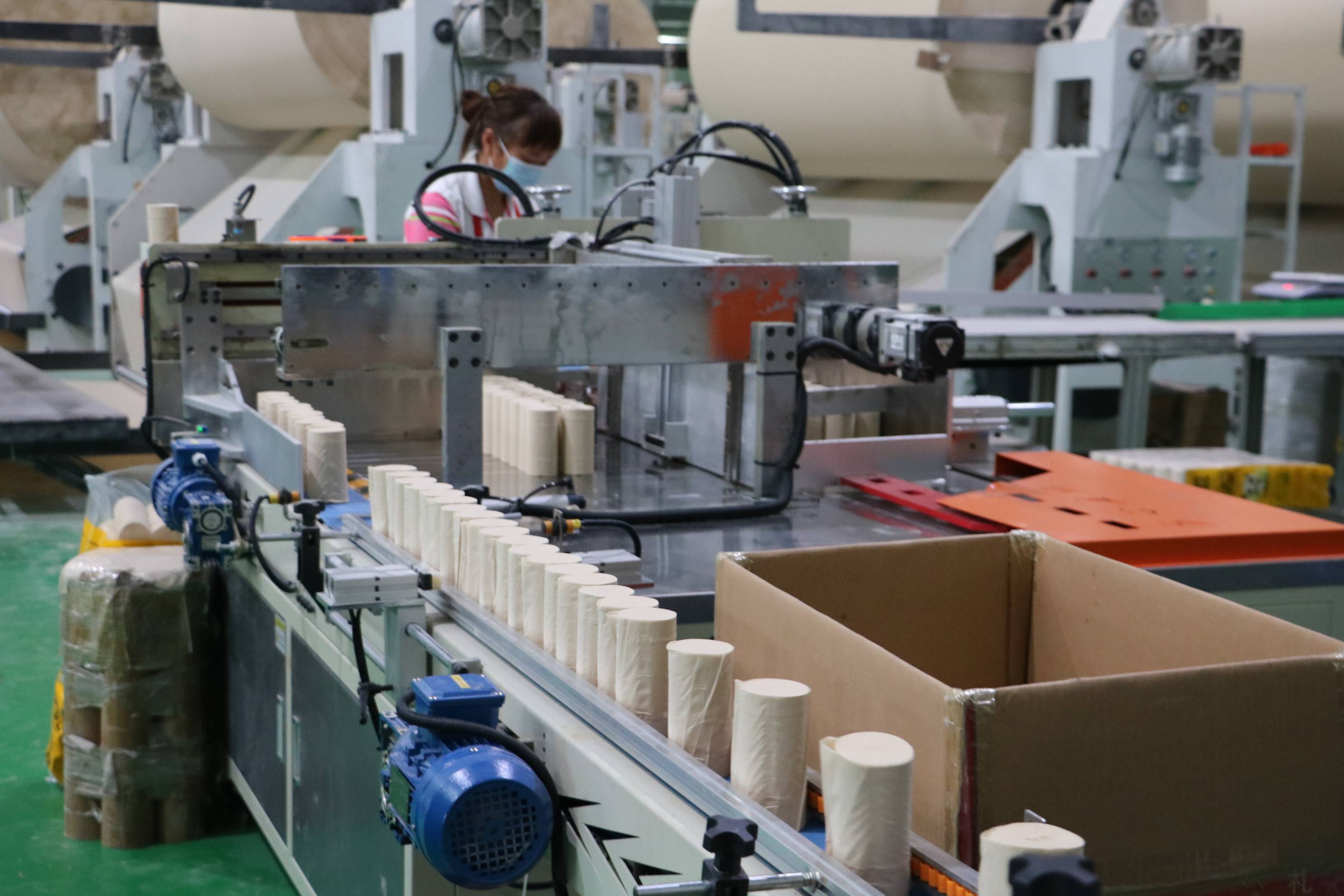 赤天化纸业公司:竹木循环 绿色生产