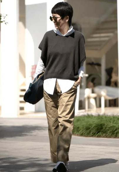 老头背心穿搭女夏天 f4366467d97b431480e01adbe3705818.png