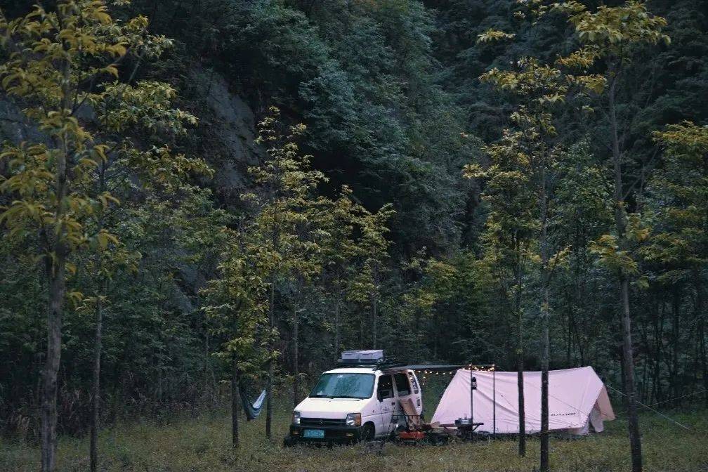 荒野召唤好玩的露营真的很贵吗