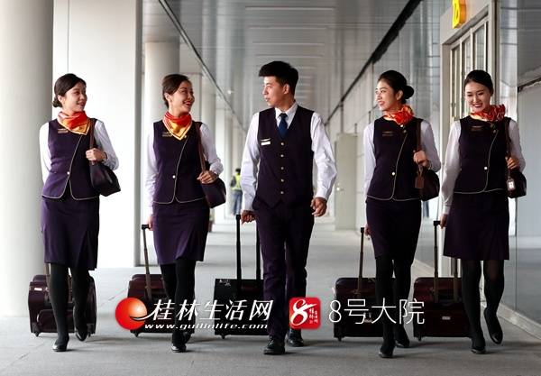 开航五周年桂林航空初心如磐奋楫笃行