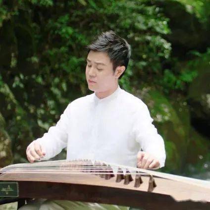 孙金阳中央音乐学院青年古筝演奏家 .