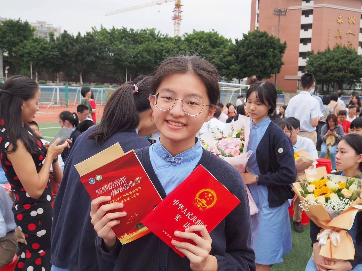 广州市真光中学礼仪服图片