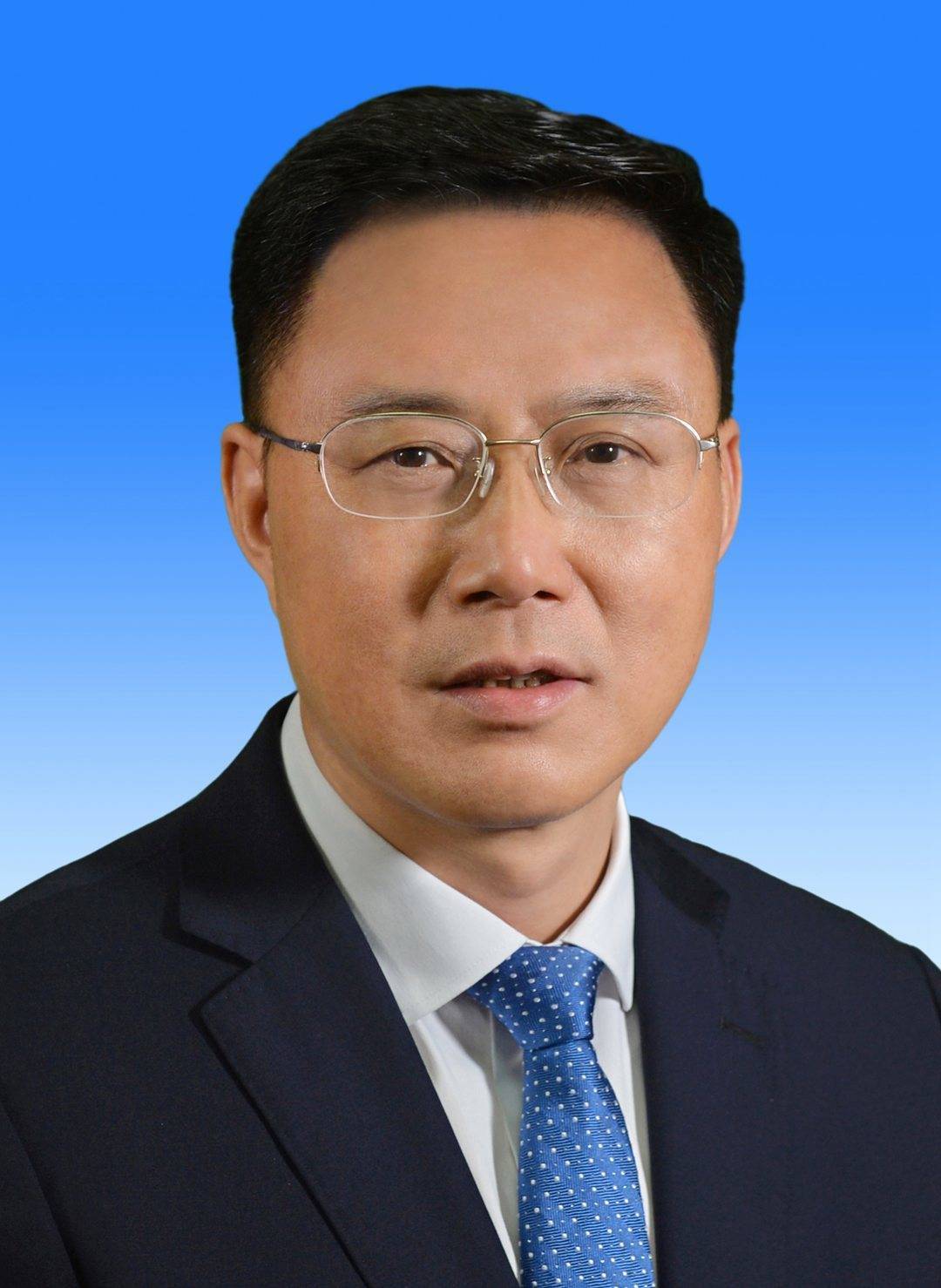 余先河当选为四川省泸州市人民政府市长