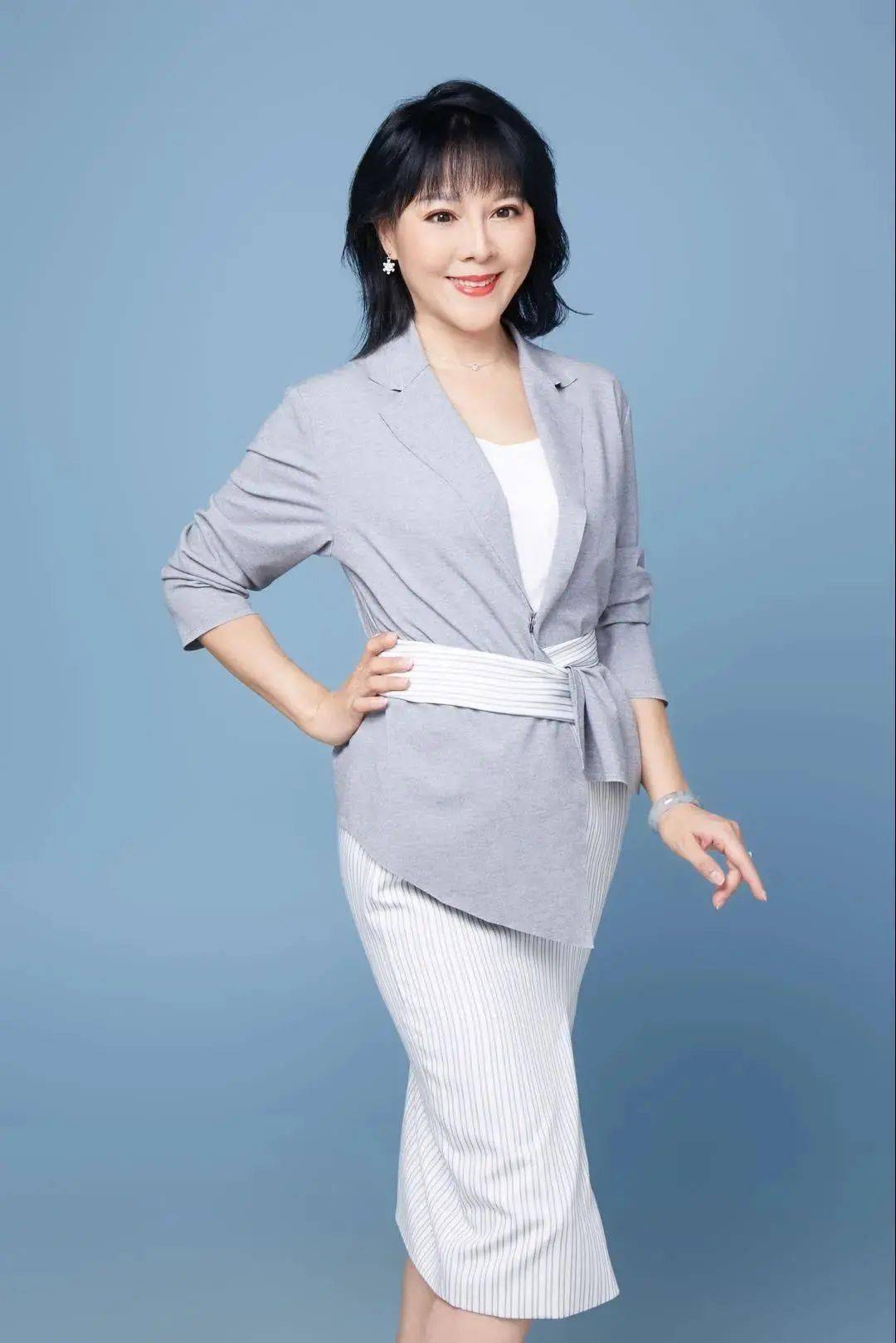 森蓝朗读者文倩窗边的小豆豆第七章