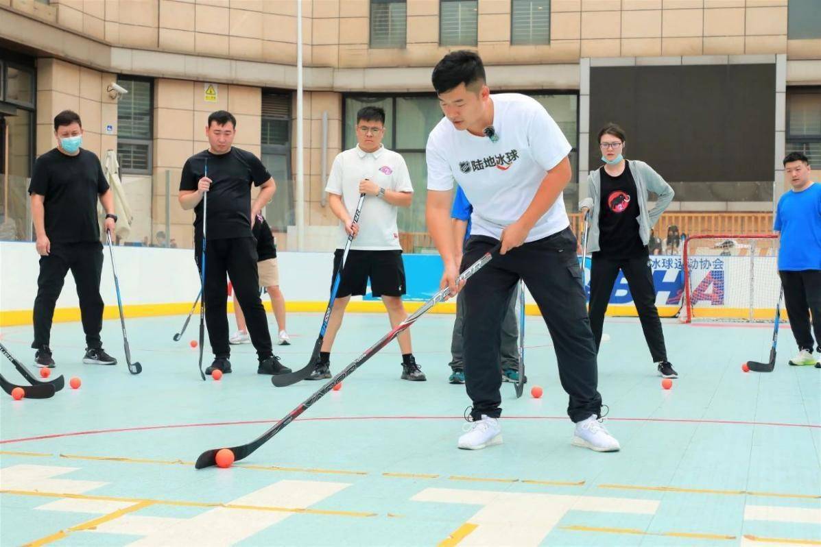 6月29日,本次培训的线下部分在万柳中路迪佳广场展开.