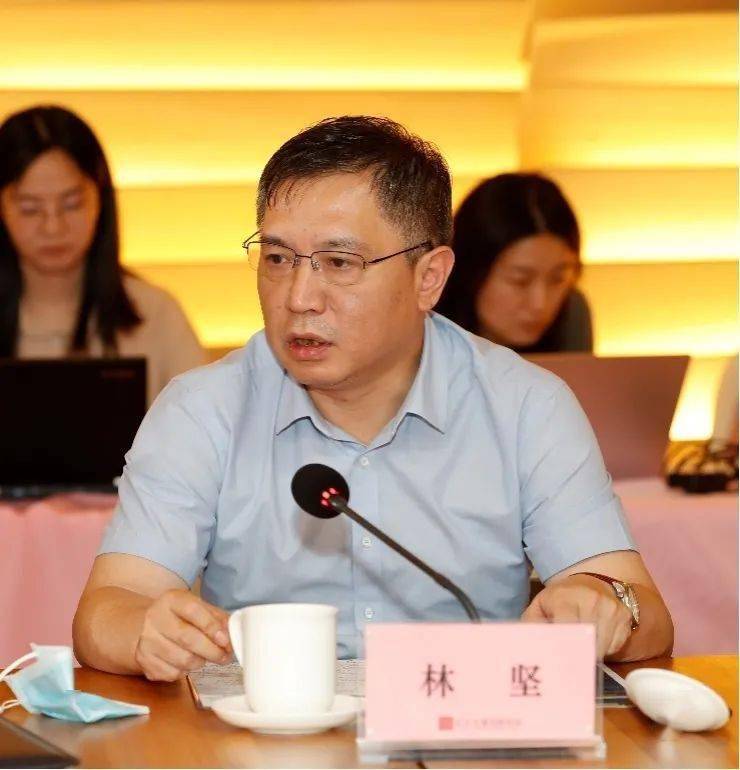 林坚北京大学城市与环境学院城市与区域规划系主任应从三个"因"的角度