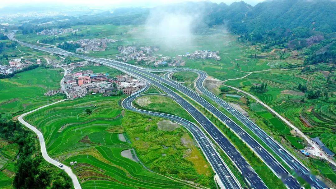 国家高速公路网布局方案 644eae3756274ae1aeed6d6fcebcfd3a.jpeg