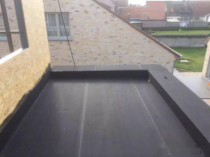 轻钢笔记《现代风格建筑平屋面的防水处理》_天沟