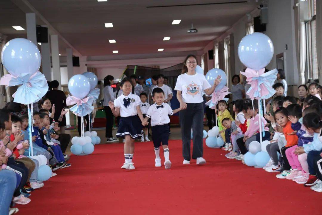 成长|【校园动态】昆明市人民政府机关第三幼儿园大班毕业典礼大一班篇