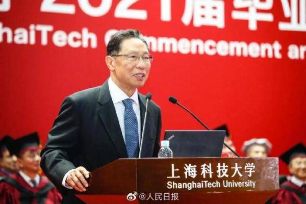 钟南山|钟南山，真·凡尔赛了