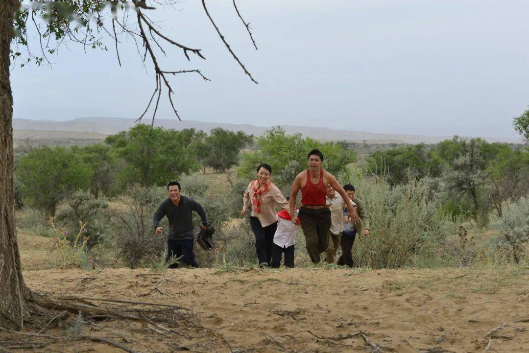 电影八步沙8日晚在央视电影频道首播