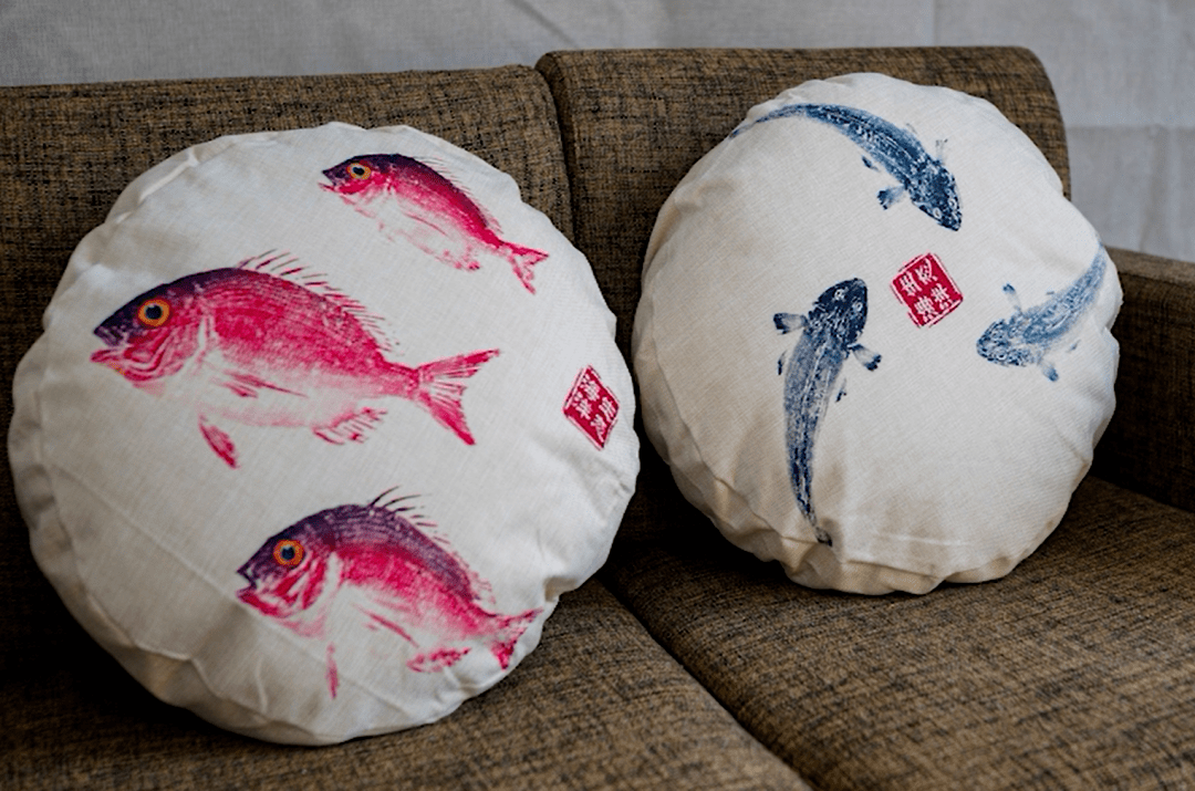 鱼拓让鱼在纸上活起来