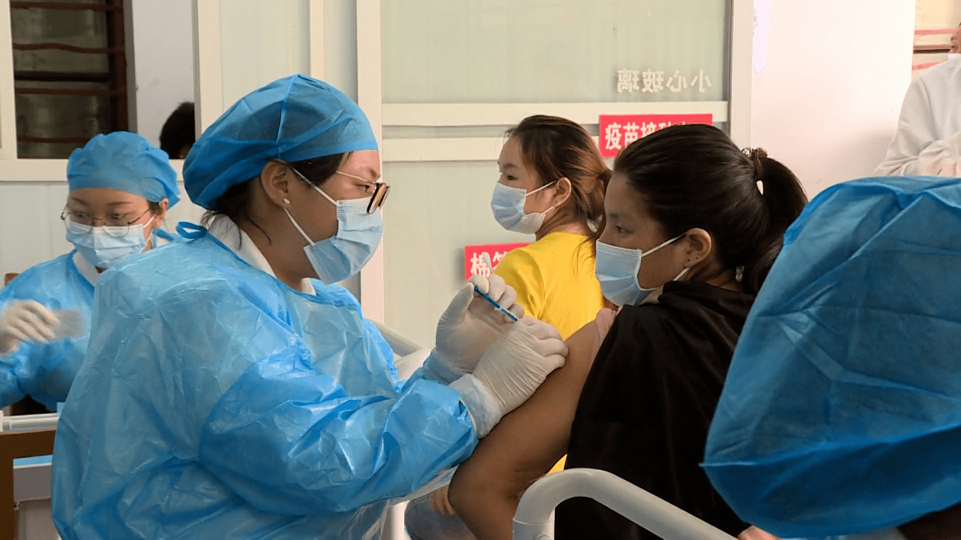 据了解,广南县自开展新冠肺炎疫苗全民免费接种工作以来,严格按照"应