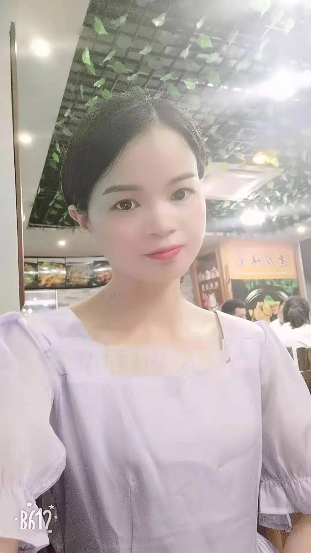 博白女:93年漂亮明媚的宝藏女孩,性格爽朗温柔,想找个能对待感情专一