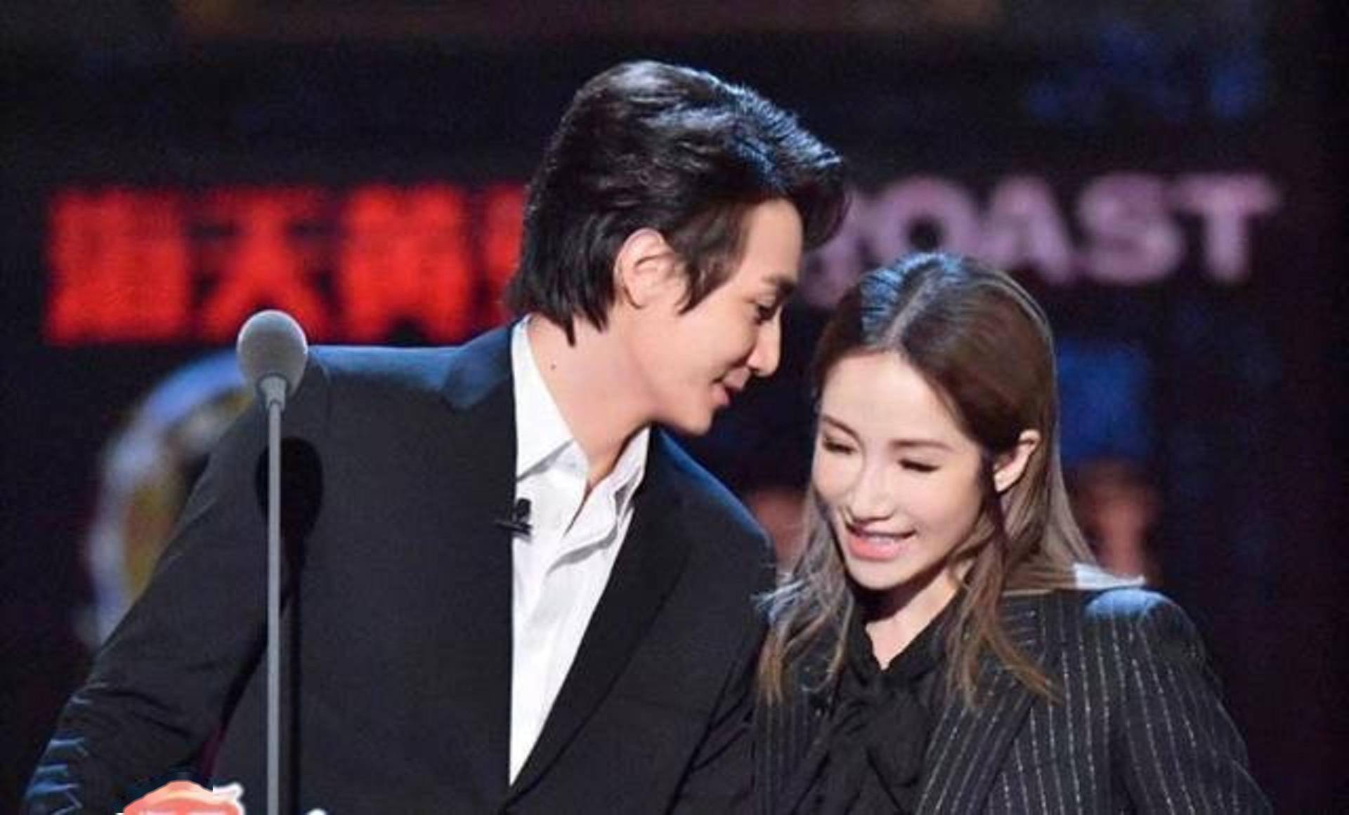 萧亚轩黄皓分手不合适的两个人终究会分开