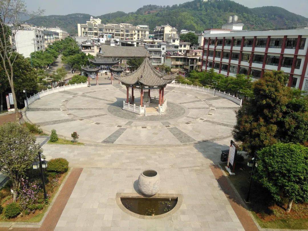 关注普洱红绿配民族团结誓言响彻边疆