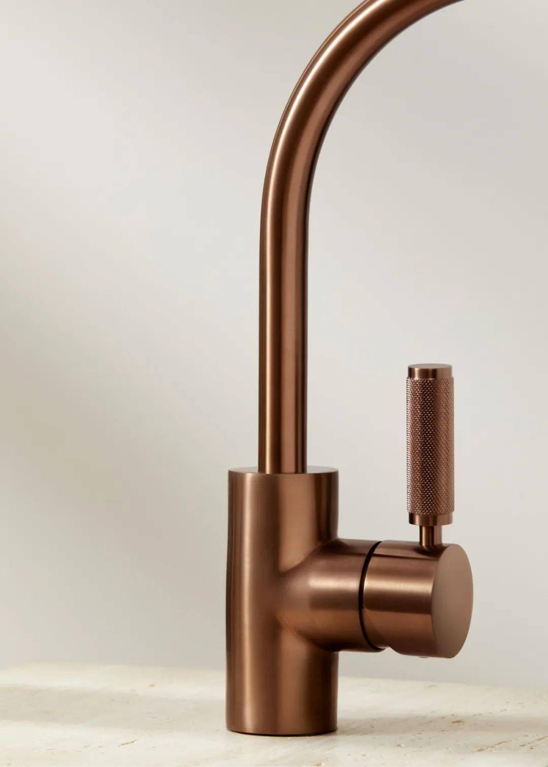 质感十足的水龙头设计让家更高级