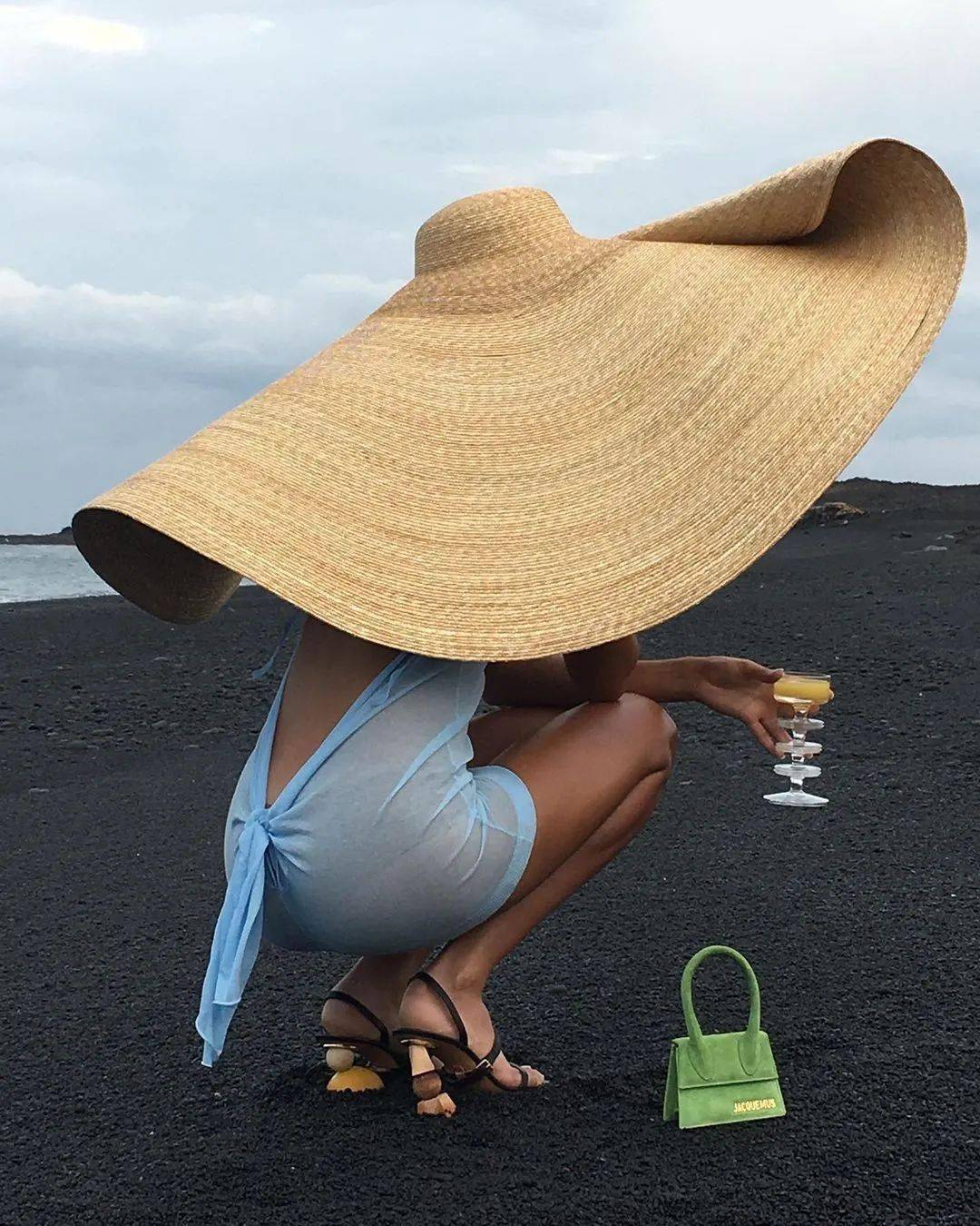 Chanel|没有遮阳帽的夏天是不完整的