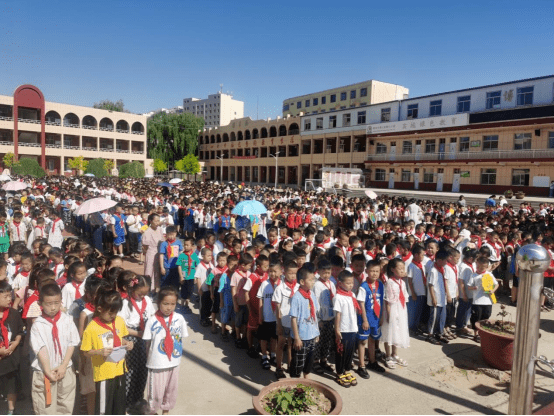 榆林市横山区第九小学开展 德润怀远 家庭 家教 家风建设启动仪式 传承