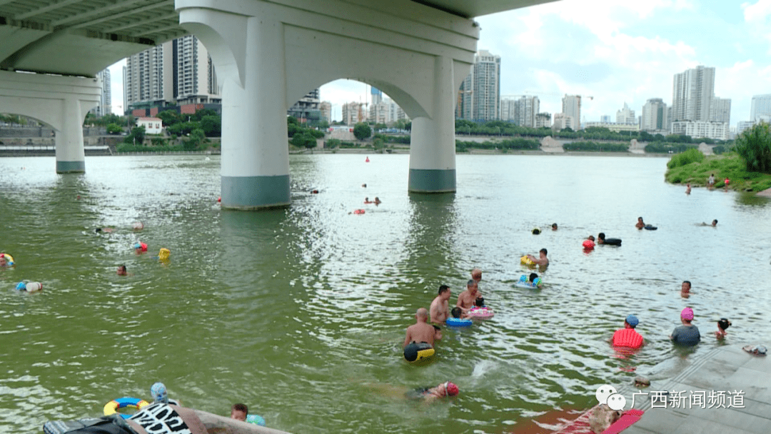 邕江溺水女孩已不幸遇难,仍有未成年人在江边野泳_游泳