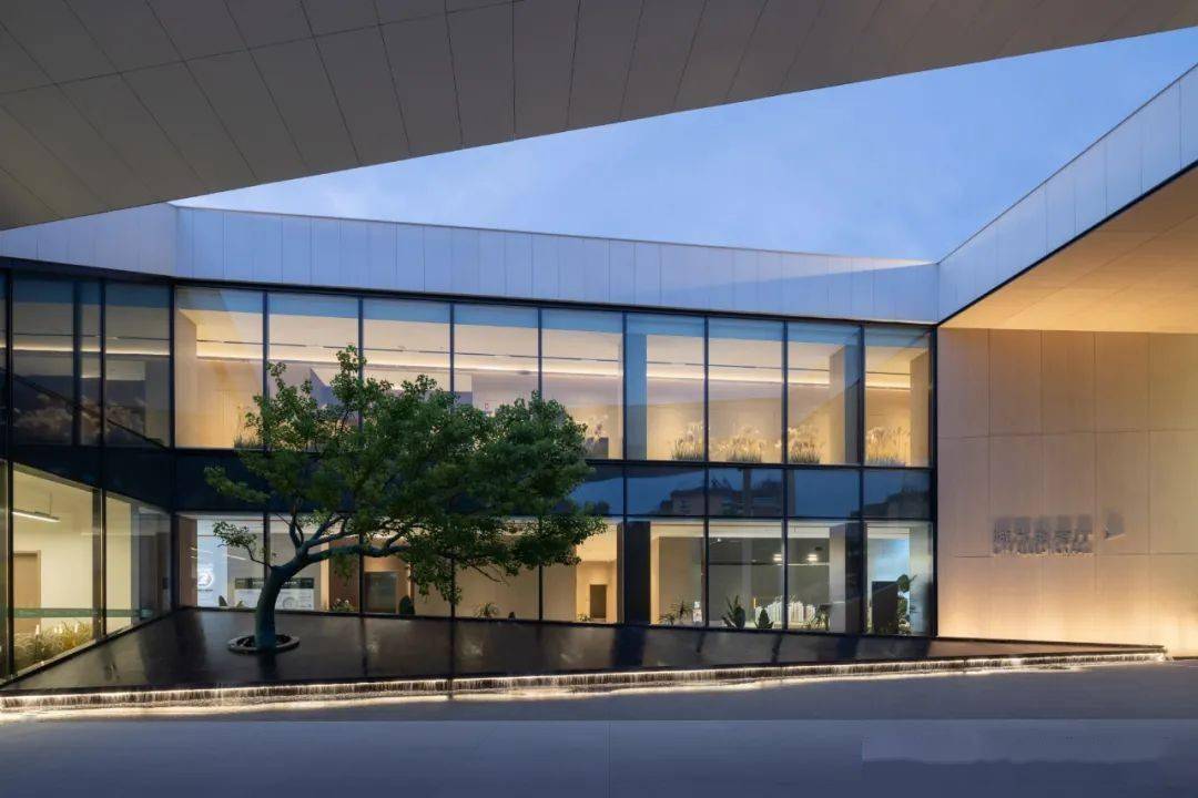 城市向外温度向内丨武汉万科宜昌宜翠锦城