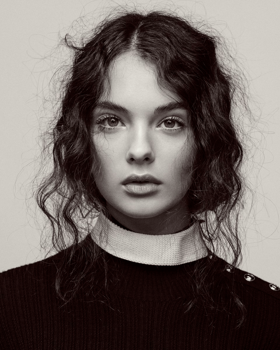 气质|全世界都在等的那个她，长大了！