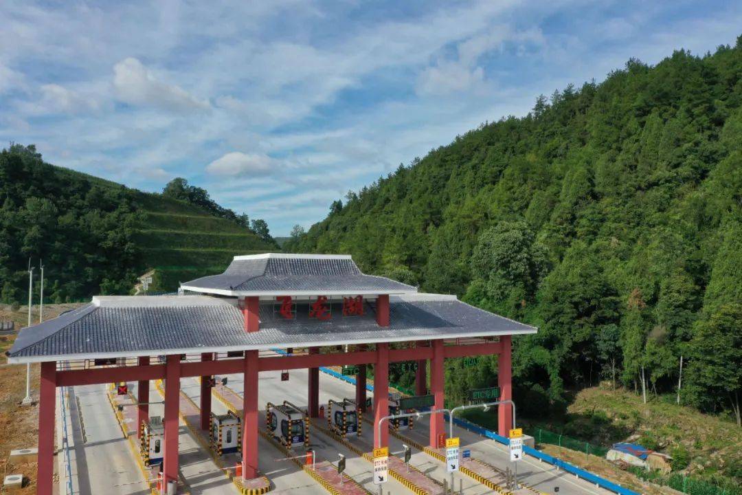遵余高速通车,余庆这里美景再也藏不住了!