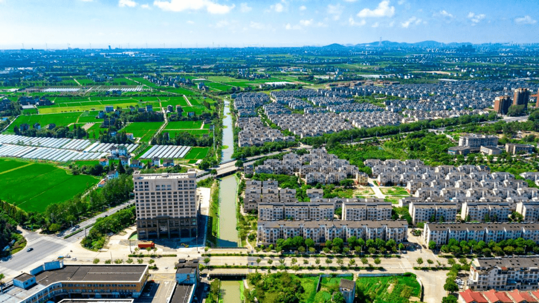 嘉兴美丽城镇均衡富庶书写共富新答卷