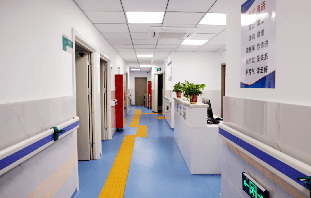 有19名盲人医生六安首家盲人按摩医院正式营业