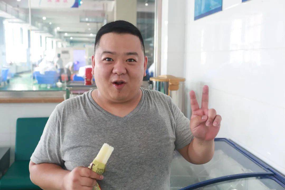 内部聊天记录曝光场景过于真实