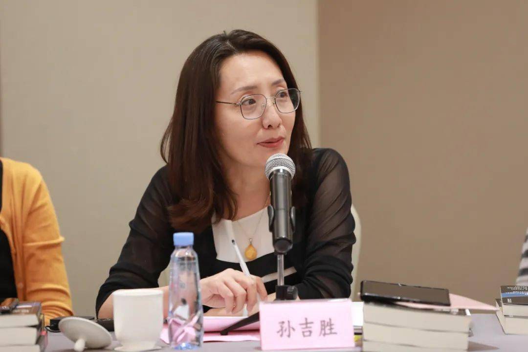 社庆丨探索构建中国国际政治理论体系当代国际政治丛书