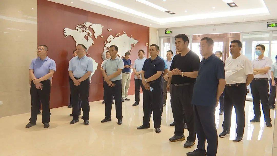 李富强一行先后到华阳产业园,瑞丰集团,亿利源清真肉类有限责任公司