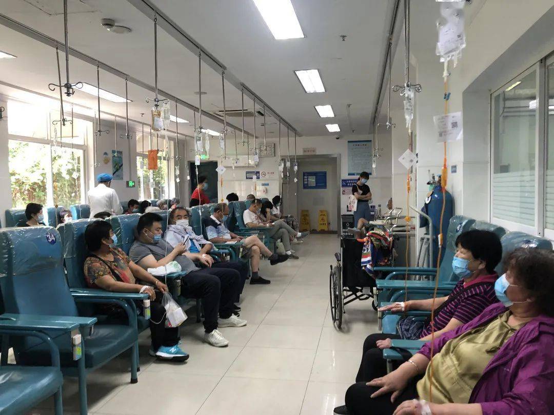 高温天医院门急诊人数上升,多数原因是这个_疾病