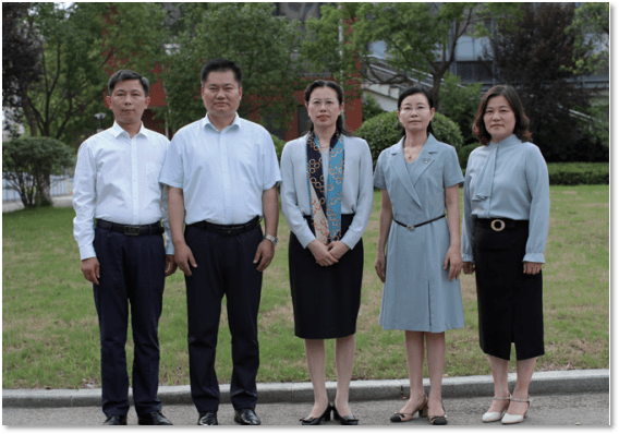 盐城市康居路初中教育集团 以深厚教育情怀办有温度的学校_陈巧云