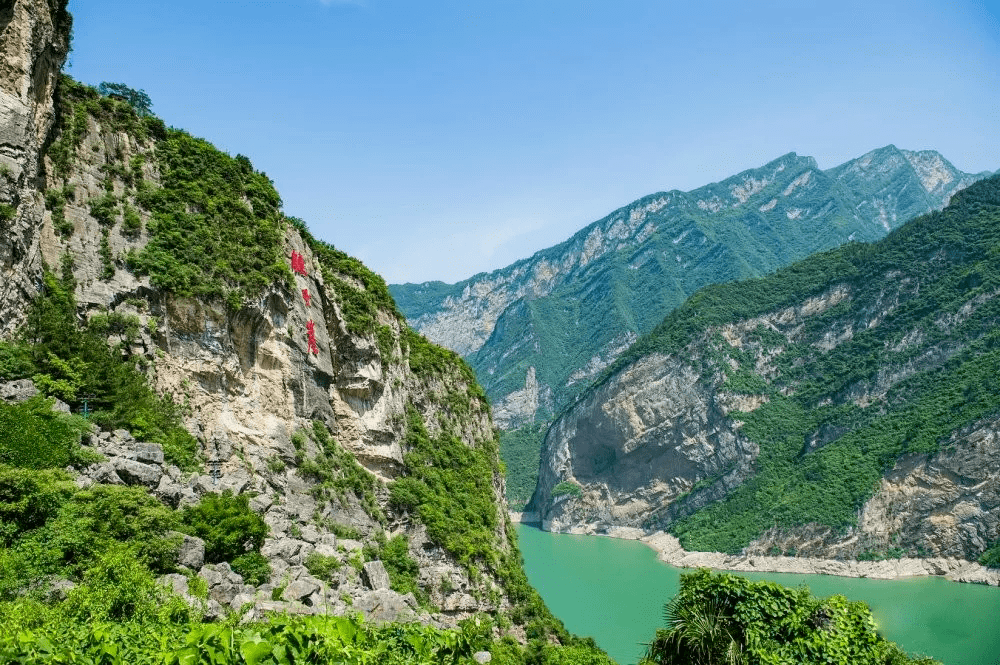 释放青春畅游秭归中高考学子来一场说走就走的旅行吧