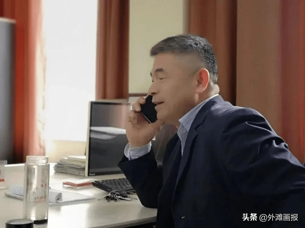 摩托车|刘德华“失孤”24年的孩子找到了,父亲用这种方式再次保护他