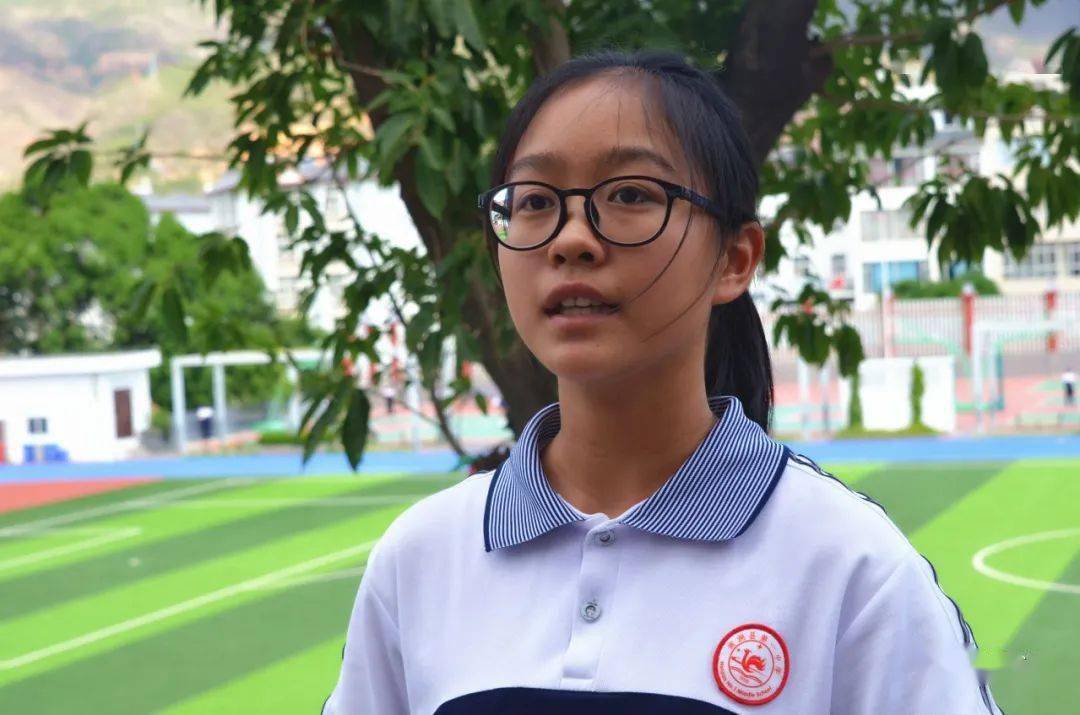 南涧一中:用"绣花功夫"建美丽校园,这里书墨飘香,园景如画