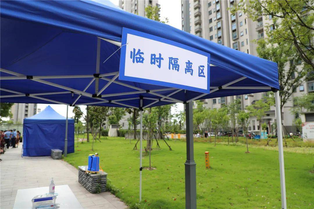 缓冲区,临时隔离区,医疗废物暂存区,样本暂存区,按需配备测温,采样