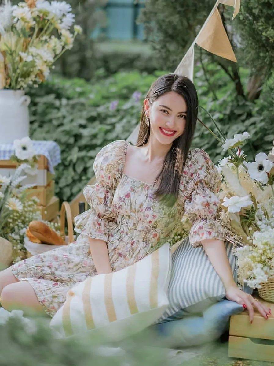 上衣|泰式美人Mai的夏日穿搭，你确定不想学？