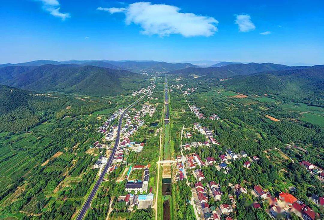 有事好商量共谋发展路丁蜀镇上坝村商呗议事会议出乡村建设新景象