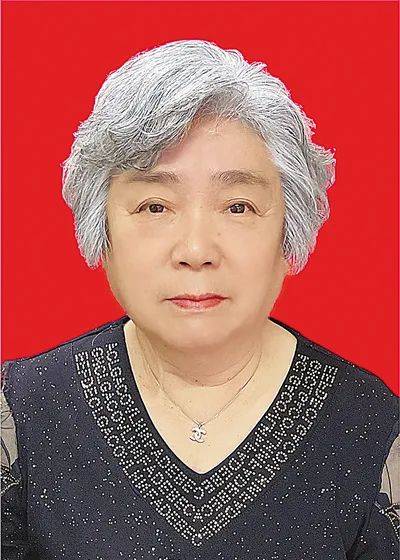 这位普陀人成为全国道德模范候选人_帼英