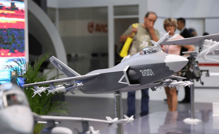 "坏了,我成替身了"不过,新俄五代在立项上的命运和隔壁的31001多少有