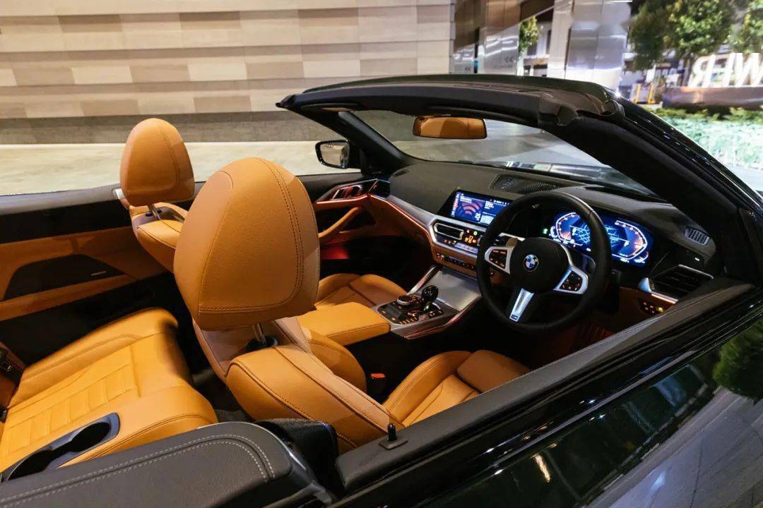 蓝天白云和海景爱了全新宝马4系敞篷车大片欣赏