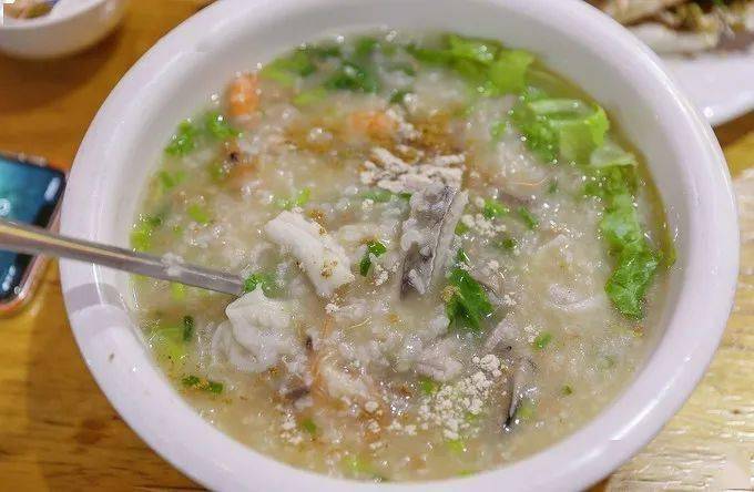 美味汕尾二马路被颜值耽误的宝藏美食地