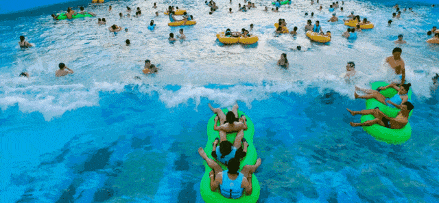 大人和孩子可一起戏水玩耍