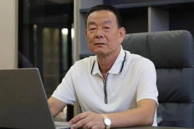 姚辉德,现任广东德兴食品股份有限公司董事长兼总经理