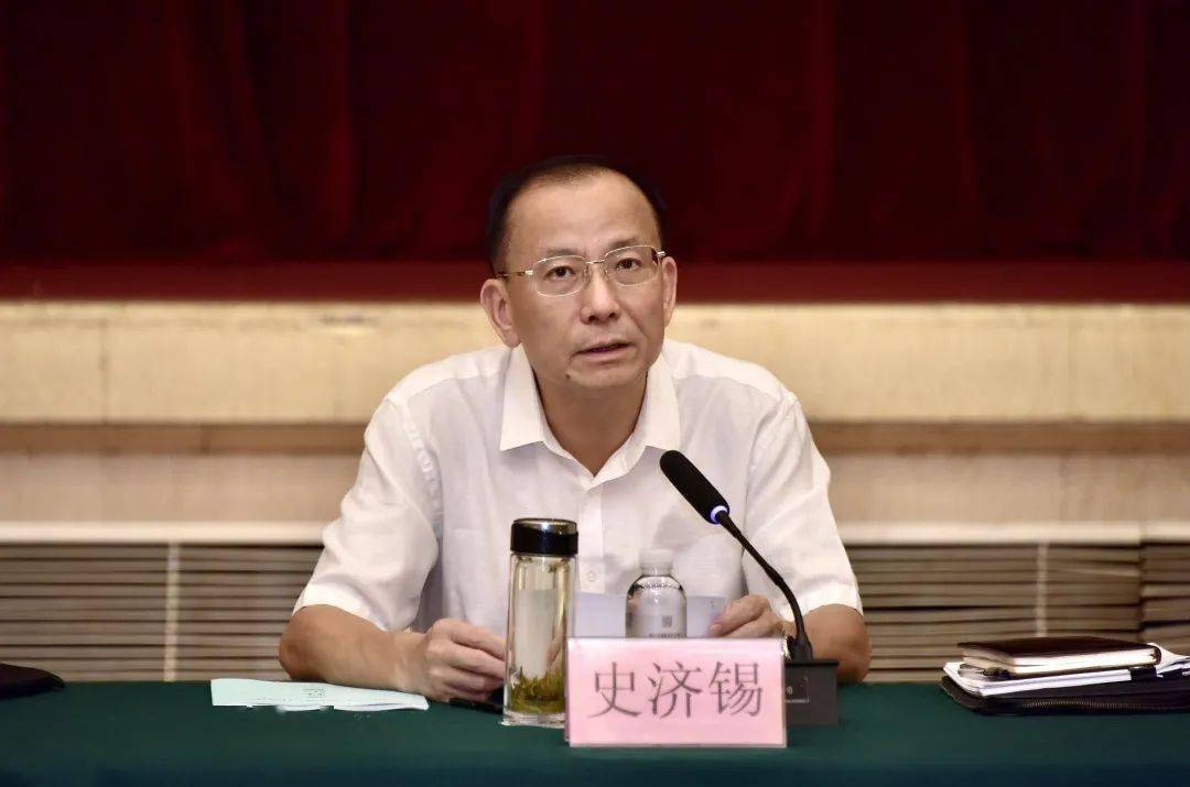 运河省级河长史济锡主持会议并讲话,嘉兴市副市长王慧琳,桐乡市领导