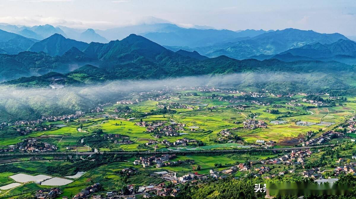 摄影组图:重庆南川田园风光美,恰似一幅富春山居美景_垃圾