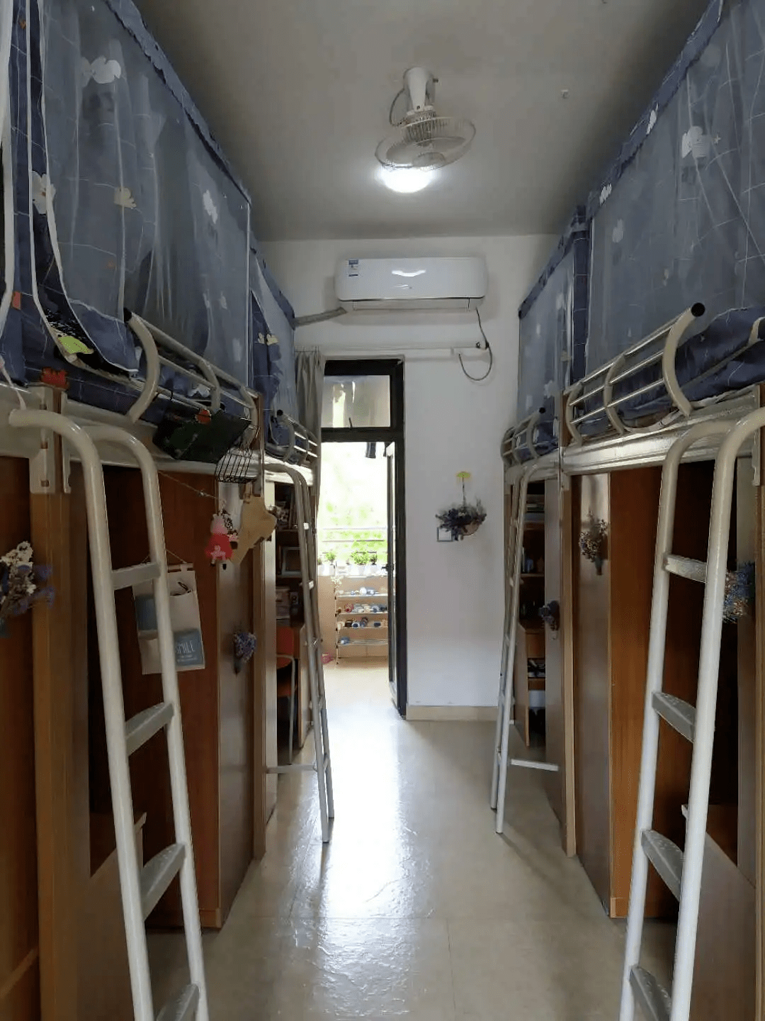 巴蜀中学 寝室图片